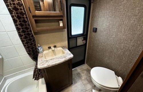 Plaue Other | American Camping im US-Wohnwagen