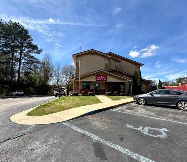 Alexander City Hotel | American Inn-Alexander City