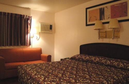 Colorado City Hotel | American Inn by OYO Colorado City I-20