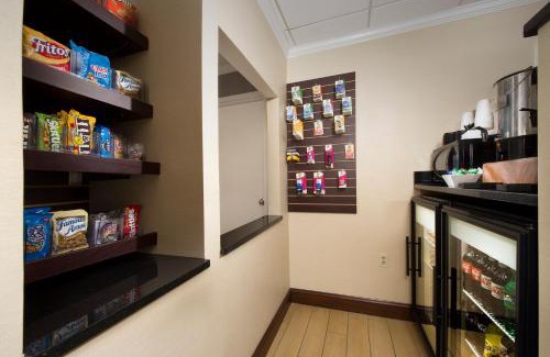 Bethesda Hotel | American Inn of Bethesda