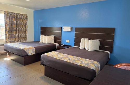 Punta Gorda Hotel | American Inn Punta Gorda