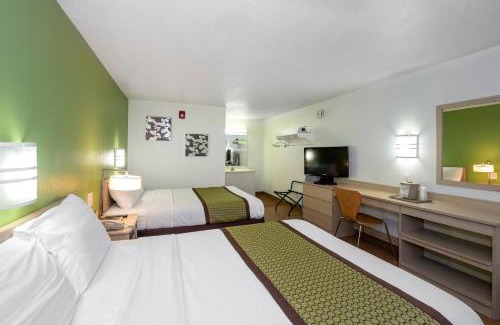 Carlisle Hotel | American Inn