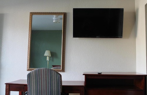 Rock Island Hotel | American Motor Inn - Rock Island