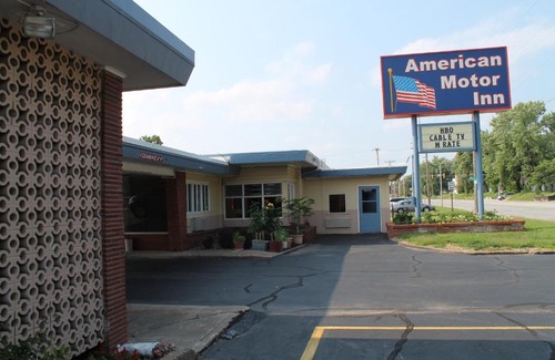 Rock Island Hotel | American Motor Inn - Rock Island