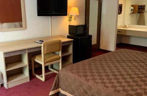 Collinsville Hotel | Americas Best Value Inn - Collinsville/St. Louis