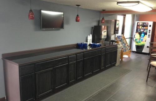 Independence Hotel | Americas Best Value Inn Kansas City East - Independence