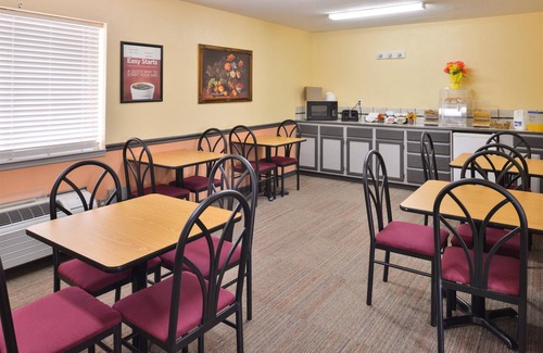 Knob Noster Hotel | Americas Best Value Inn Knob Noster