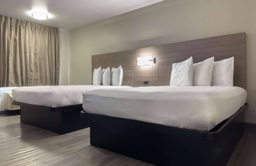 North Loop Hotel | Americas Best Value Inn Austin University