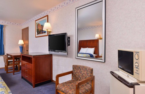 Decatur Hotel | Americas Best Value Inn Decatur, IN