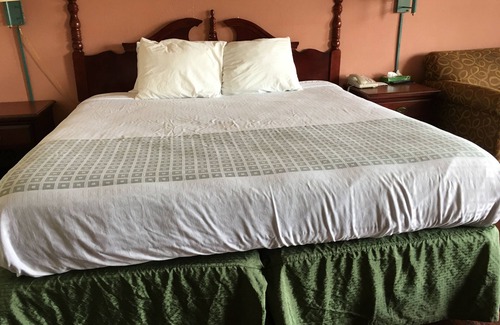 Marion Hotel | Americas Best Value Inn Marion, IL