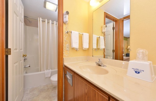 Maumee Hotel | Americas Best Value Inn Maumee Toledo