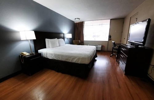 Moline Hotel | Americas Best Value Inn Moline