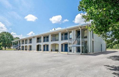 Silver Creek Hotel | Americas Best Value Inn - Rome
