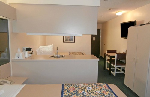 McDonough Hotel | Americas Best Value Inn & Suites McDonough