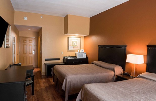 Experiment Hotel | Americas Best Value Inn & Suites Griffin
