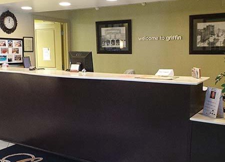 Experiment Hotel | Americas Best Value Inn & Suites-Griffin