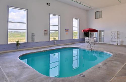 Clear Lake Hotel | Americas Best Value Inn & Suites Clear Lake