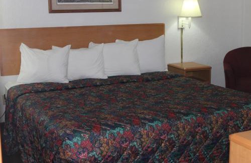 Grand Forks Hotel | Americas Best Value Inn Grand Forks