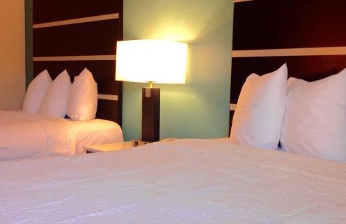 New London Hotel | Americas Best Value Inn New London Mystic