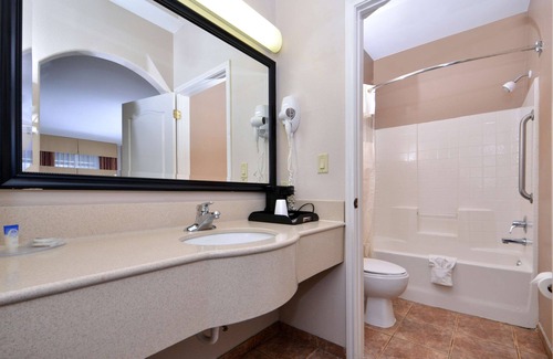 San Benito Hotel | Americas Best Value Inn & Suites San Benito