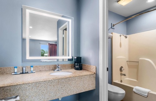 Siloam Springs Hotel | Americas Best Value Inn & Suites Siloam Springs