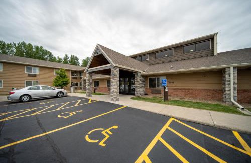 Ames Hotel | AmericInn by Wyndham Ames