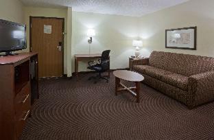 Bismarck Hotel | AmericInn by Wyndham Bismarck