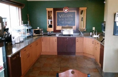 Forest Lake Hotel | AmericInn by Wyndham Forest Lake