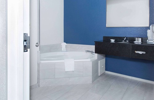 Hays Hotel | AmericInn by Wyndham Hays