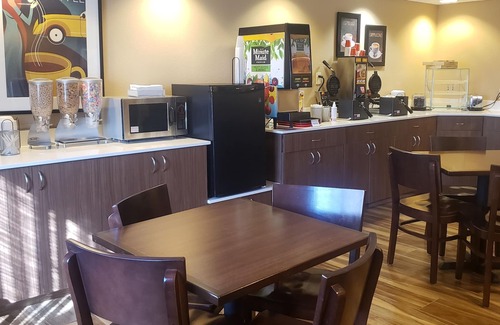 Kearney Hotel | AmericInn by Wyndham Kearney