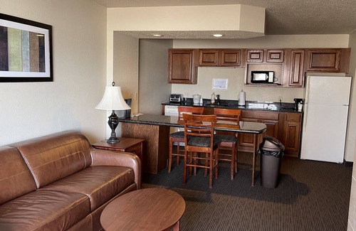 New London Hotel | AmericInn by Wyndham New London