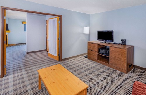 Sayre Hotel | AmericInn by Wyndham Sayre