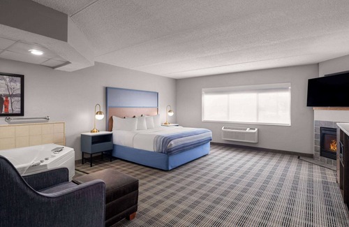 Shakopee Hotel | AmericInn by Wyndham Shakopee Near Canterbury Park
