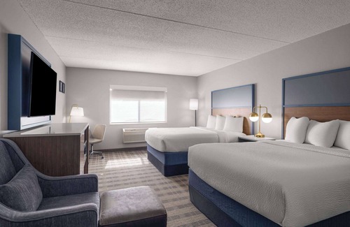 Shakopee Hotel | AmericInn by Wyndham Shakopee Near Canterbury Park