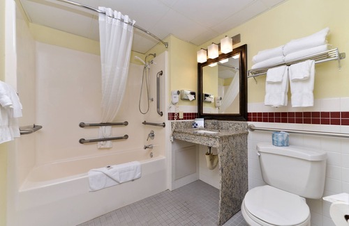 St. Cloud Hotel | AmericInn by Wyndham St. Cloud MN I-94
