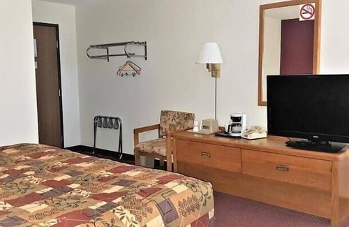 Avon Hotel | AmeriVu Inn & Suites - Avon