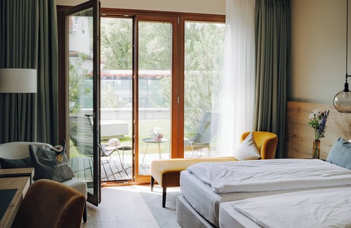 Hohenschwangau Hotel | AMERON Neuschwanstein Alpsee Resort & Spa