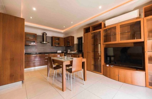 San Tumas Apartment | Amethyst 3 bedroom apartment with sea view