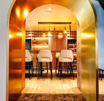 L'Isle-Adam Hotel | Amicitia - Hôtel & Restaurant