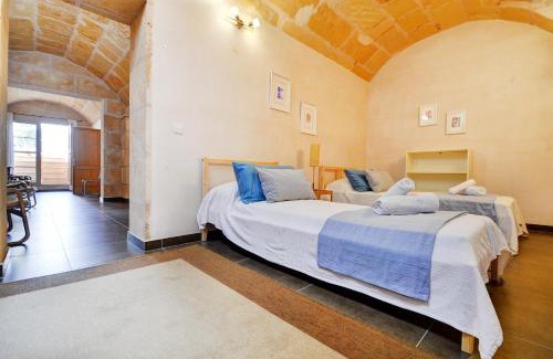 El Arenal House | Amilcar House by Slow Villas