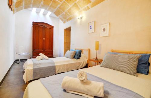 El Arenal House | Amilcar House by Slow Villas