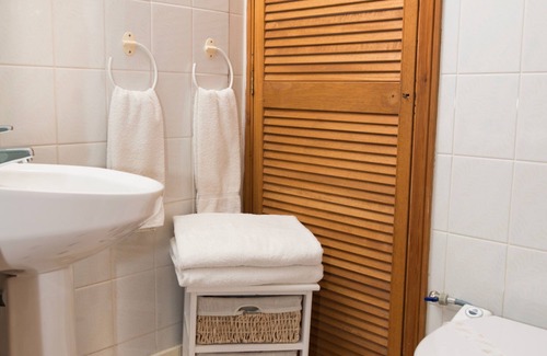 Chard House | Ammonite Lodge Guest House