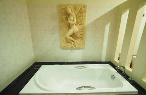Sukhothai Hotel | Amorn Sukhothai Hotel