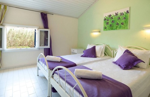 Magoulades Apartment | Amorossa Village maisonette (4) in Roda