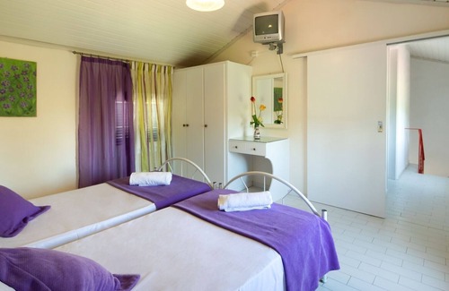 Magoulades Apartment | Amorossa Village maisonette (4) in Roda