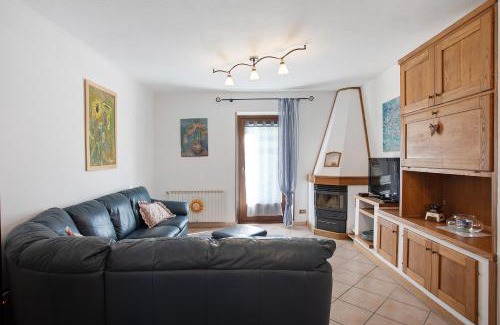 Ampaillant Apartment | Ampaillan 002