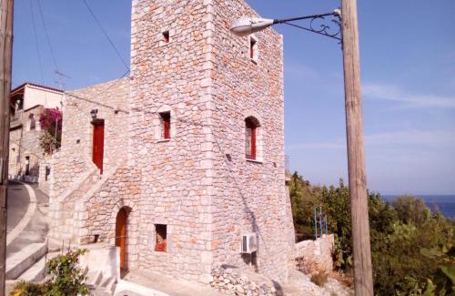 Kokkala House | Ampelos Tower