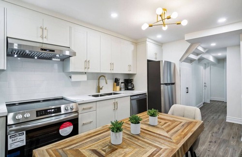 Halton Regional Municipality Apartment | Ampersand Alcove in Milton