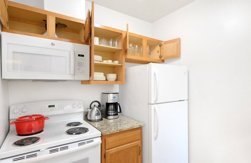 Adams Morgan Apartment | Ample Dupont Circle 2BR nr. U Street & Adam's Morgan, by Blueground