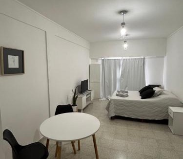 La Plata Apartment | Amplio monoambiente en 7 y 34
